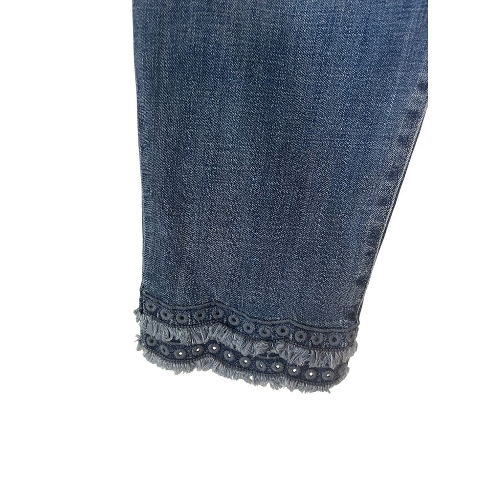 Chicos So Slimming Girlfriend Slim Leg Crop Fringe Hem Jeans Size 12 - Picture 2 of 6